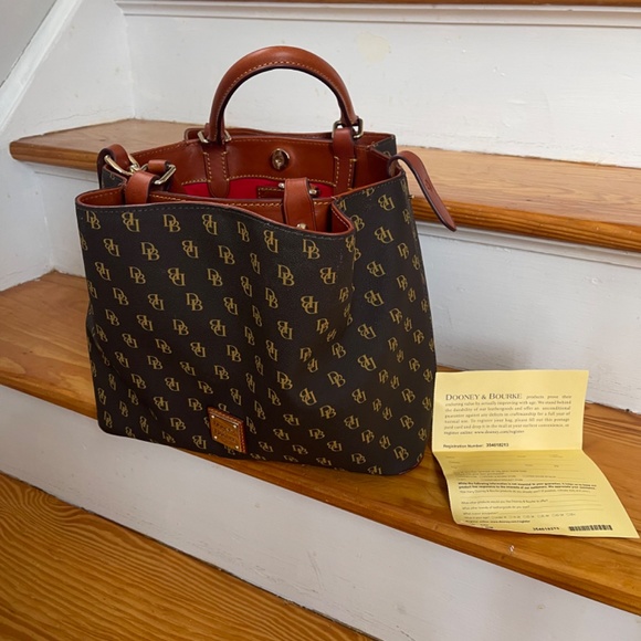 Dooney and Bourke Handbag - Picture 2 of 8